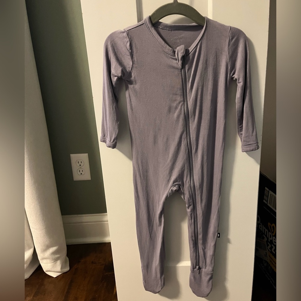 Kyte BABY zippered footie